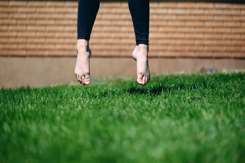 Should You Should Run a Barefoot Business?
