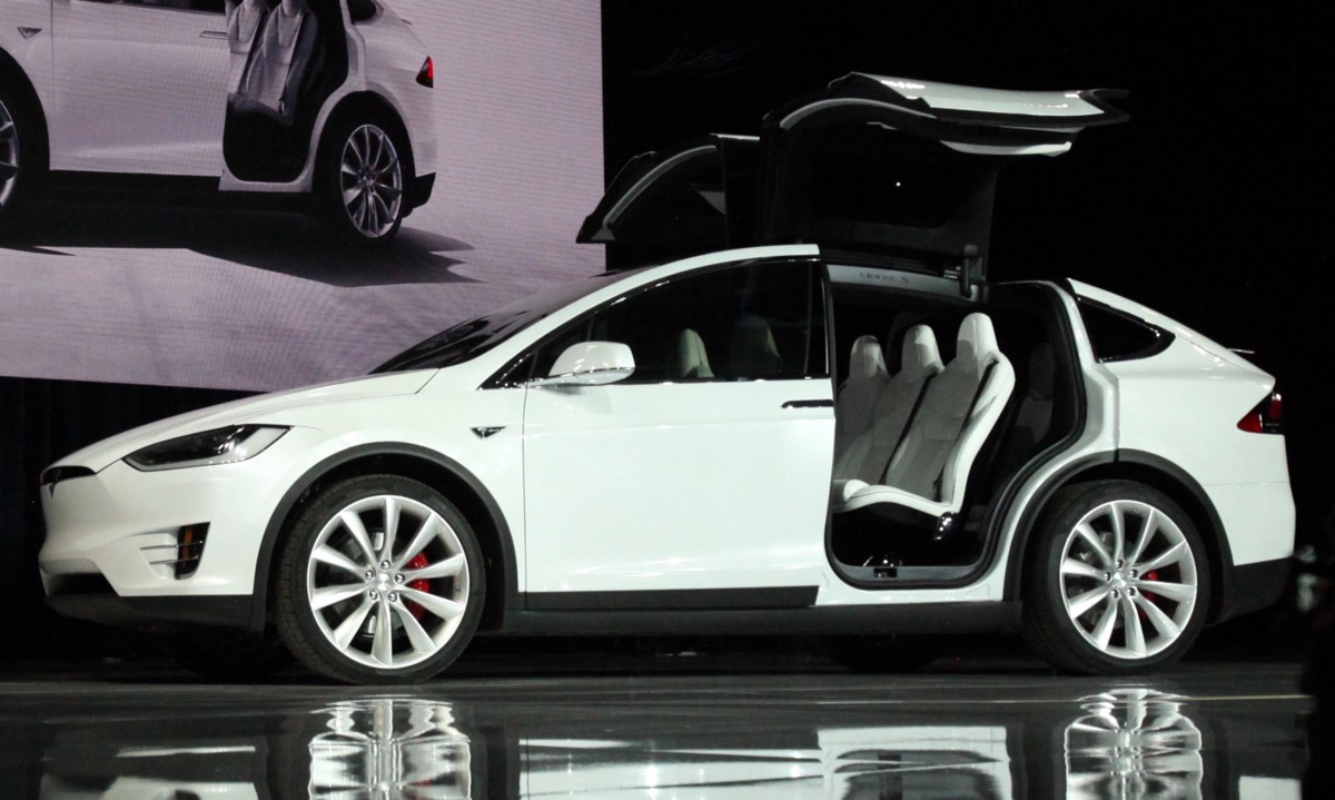 Tesla To Replace Unsafe Third Row Seats In Model X Vehicles By