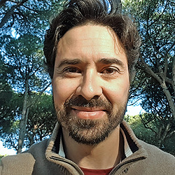Julian Molina Hacker Noon profile picture
